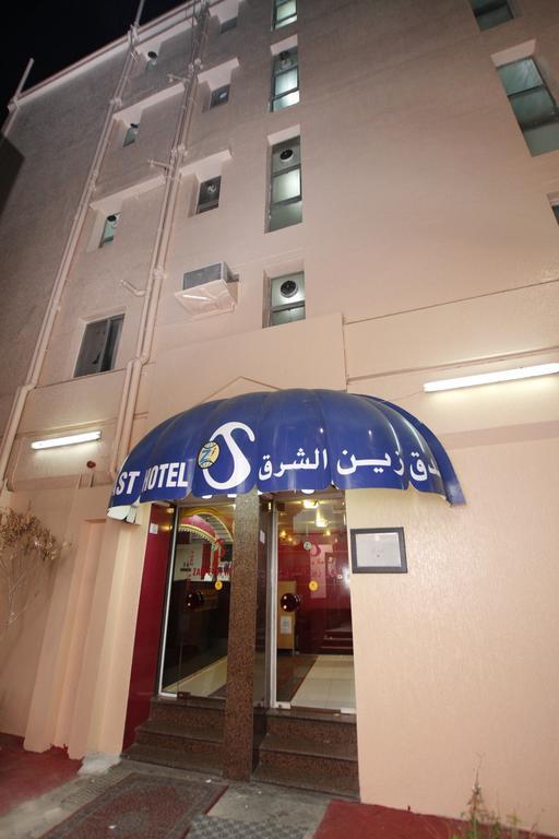 דובאי Zaineast Hotel מראה חיצוני תמונה